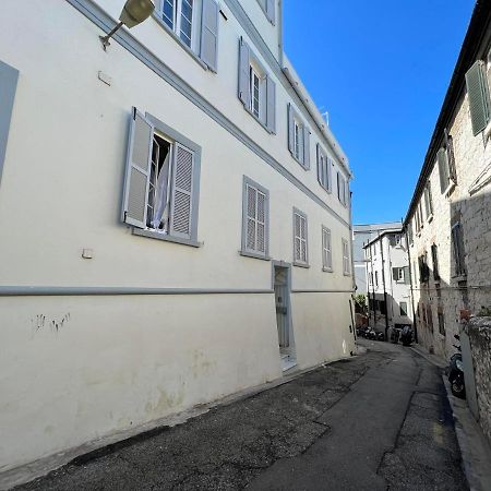 Appartement Quirky 1Br Just Off Main Street Prime Location à Gibraltar Extérieur photo