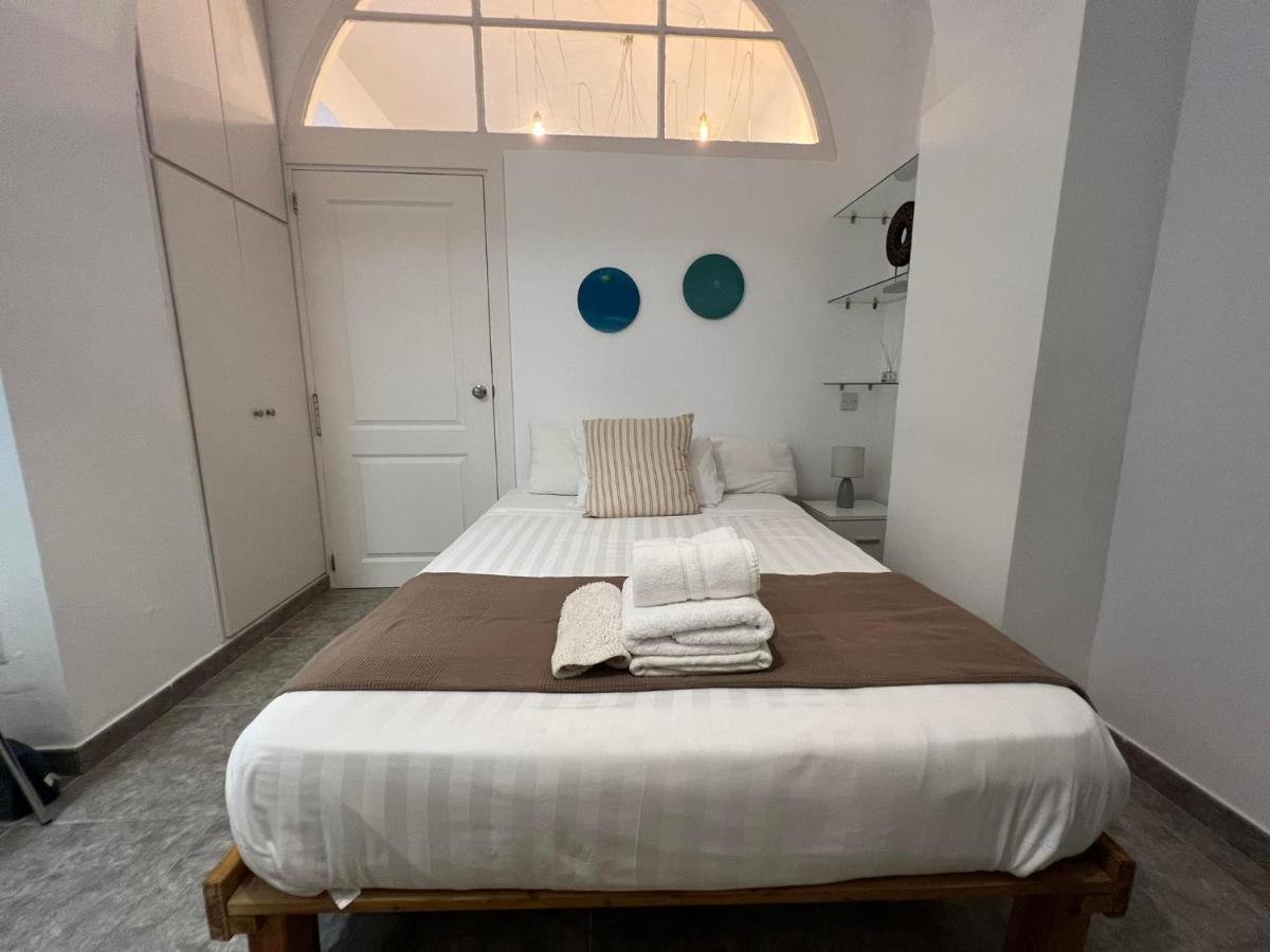 Appartement Quirky 1Br Just Off Main Street Prime Location à Gibraltar Extérieur photo